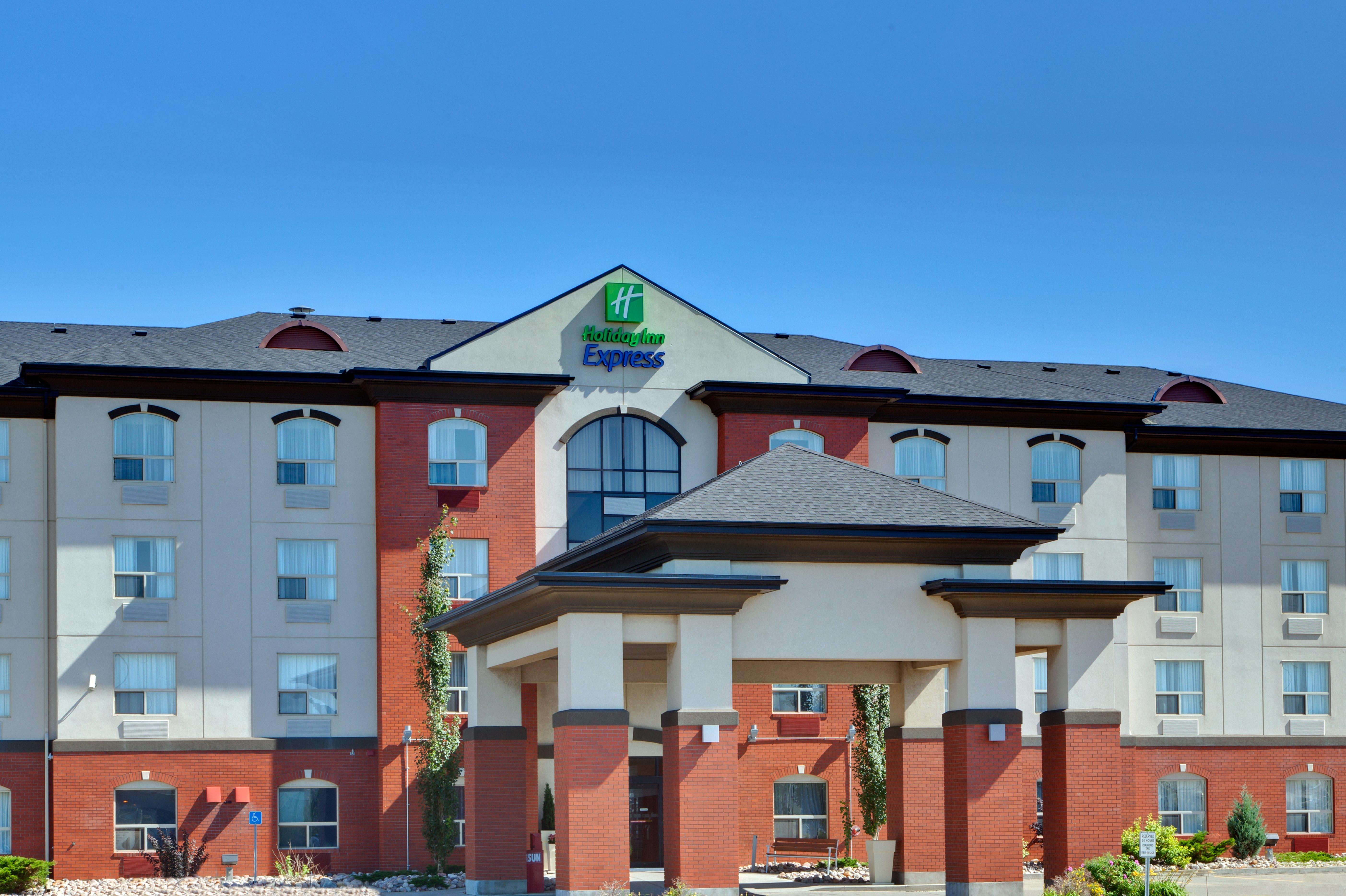 Holiday Inn Express Hotel & Suites Sherwood Park-Edmonton Area By Ihg Екстериор снимка