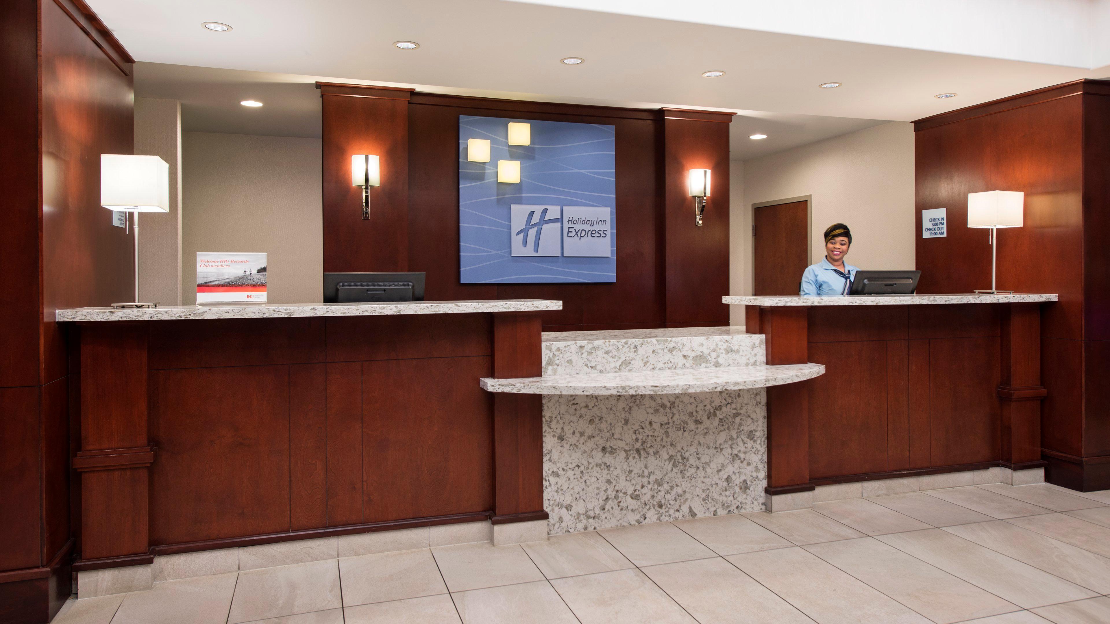 Holiday Inn Express Hotel & Suites Sherwood Park-Edmonton Area By Ihg Екстериор снимка