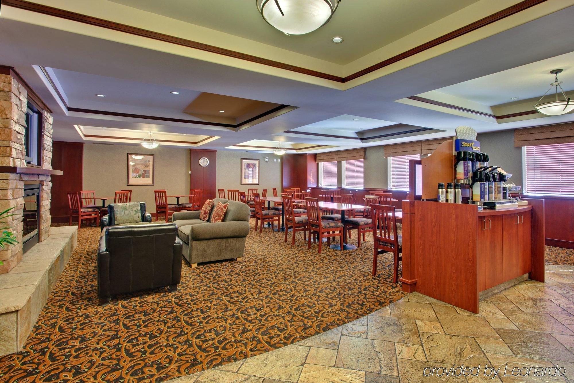 Holiday Inn Express Hotel & Suites Sherwood Park-Edmonton Area By Ihg Ресторант снимка