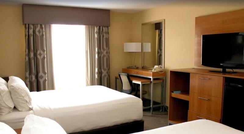 Holiday Inn Express Hotel & Suites Sherwood Park-Edmonton Area By Ihg Екстериор снимка