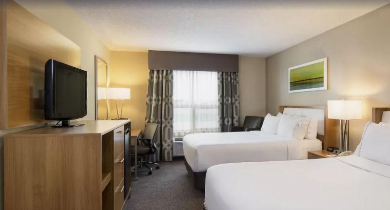 Holiday Inn Express Hotel & Suites Sherwood Park-Edmonton Area By Ihg Екстериор снимка